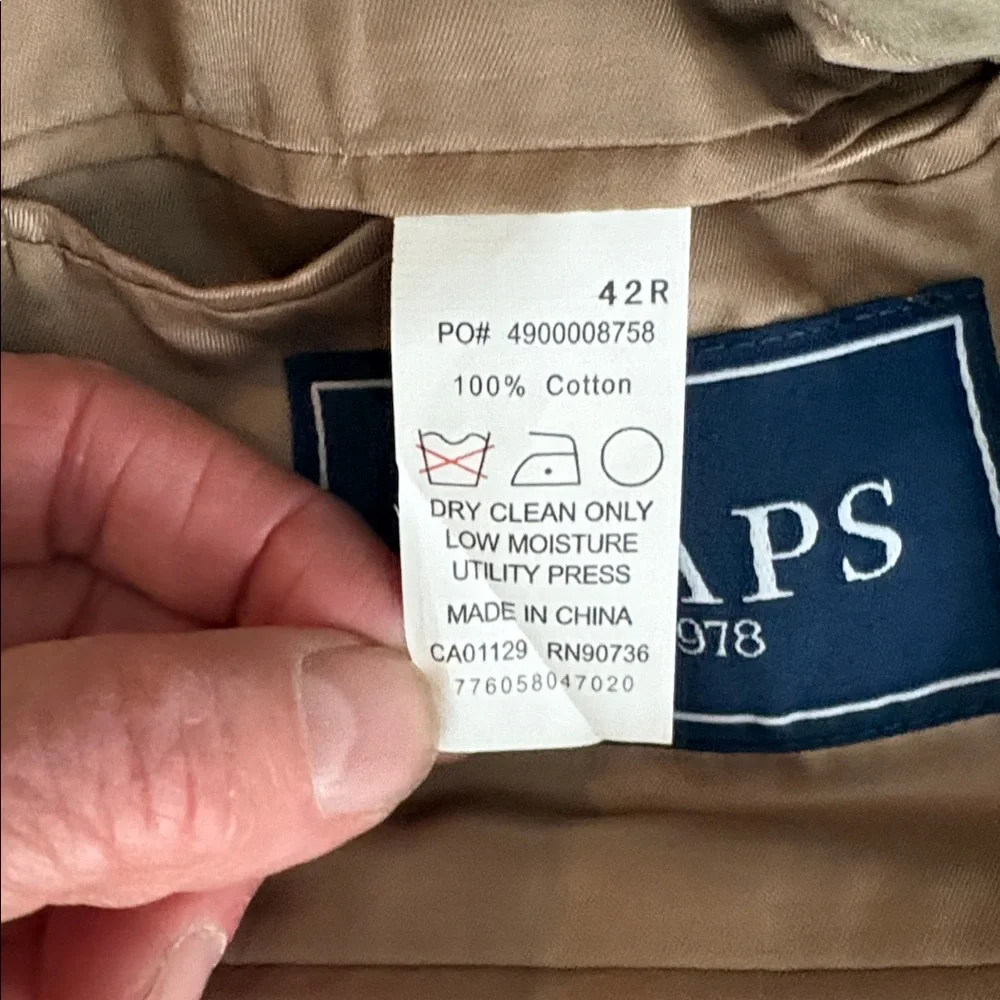 Like New Chaps Tan or Light Beige Sport Coat Jacket Men’s Size 42R